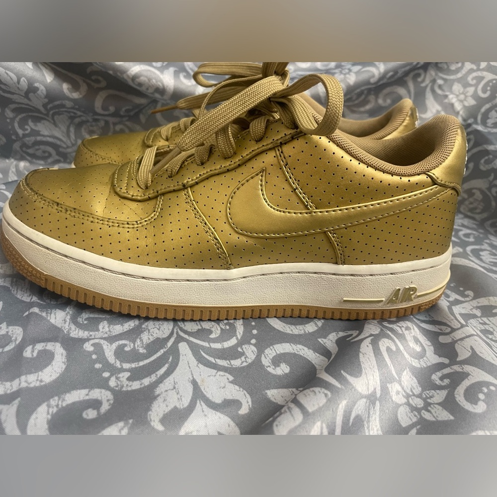 Vintage Nike Air Force 1 Low Dream Team Gold Sneakers